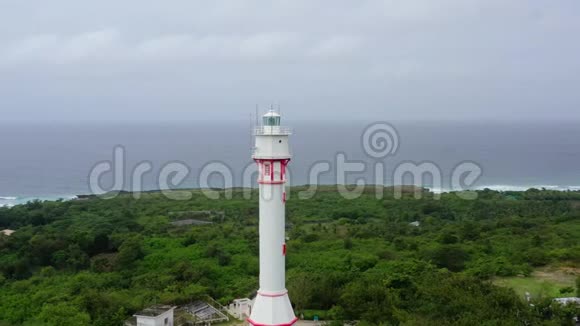 博利诺角灯塔景观优美灯塔在吕宋岛上视频的预览图