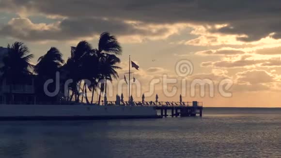 佛罗里达基韦斯特海上日落视频的预览图