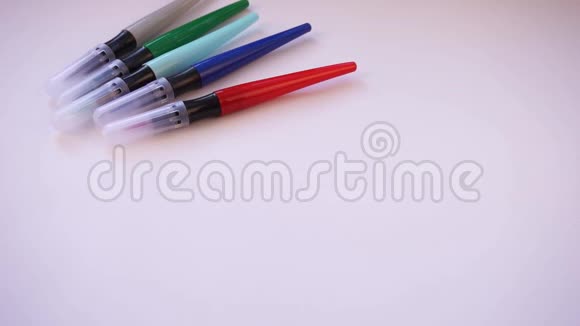彩色画笔视频的预览图