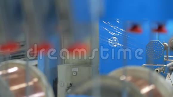 铜绕丝制造工艺电缆生产厂视频的预览图