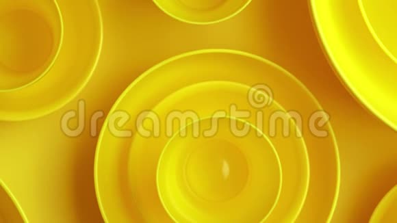 黄色背景上新的干净的黄色碗顶部视图视频的预览图
