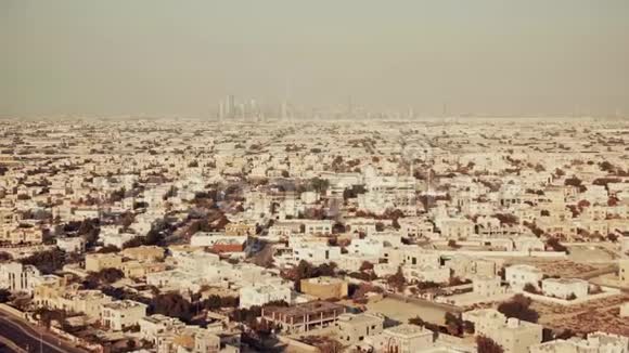 阿联酋迪拜城市景观鸟瞰图视频的预览图