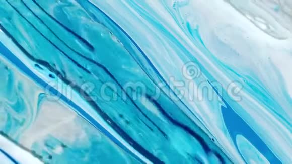 青花彩彩丙烯酸涂料神奇的表面与混沌运动液体上景宏观结构视频的预览图