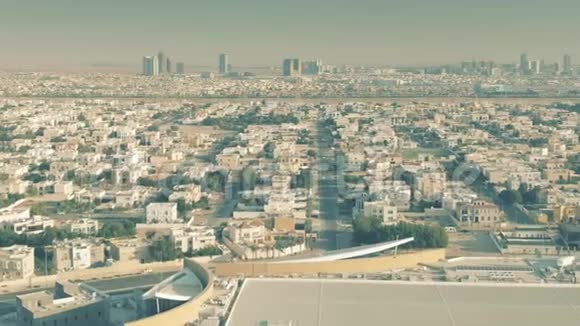 迪拜住宅区鸟瞰视频的预览图
