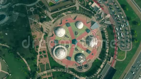 阿联酋迪拜圆形公园鸟瞰图视频的预览图