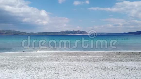 萨尔达湖海滩布尔杜尔土耳其视频的预览图