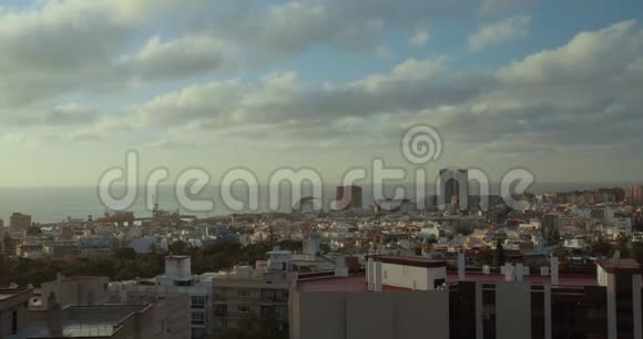 时光流逝圣克鲁斯德特内利夫市加那利群岛在西班牙的首都海边的城市视频的预览图