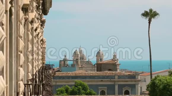 从意大利远处看古代宫殿视频的预览图