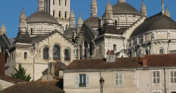 Perigueux多尔多涅省法国努维尔阿基坦视频的预览图