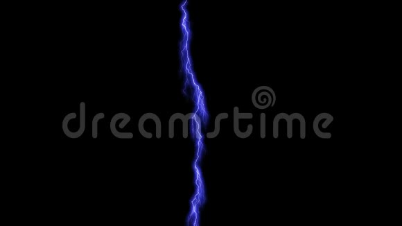 黑色背景上无尽的闪电电子风暴循环动画中的蓝色现实雷霆视频的预览图