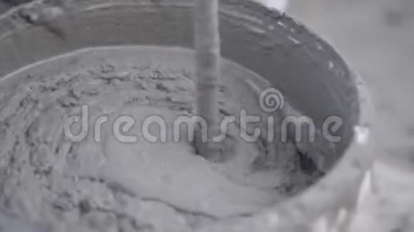 混凝土搅拌机特写视频的预览图