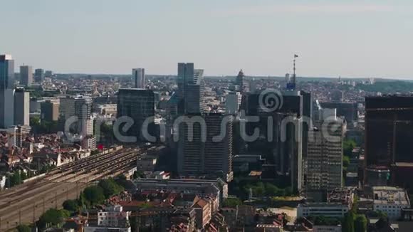 比利时布鲁塞尔2018年6月晴天90毫米变焦4K激励2Pro视频的预览图