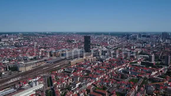 比利时布鲁塞尔2018年6月晴天30毫米4K激励2探针视频的预览图