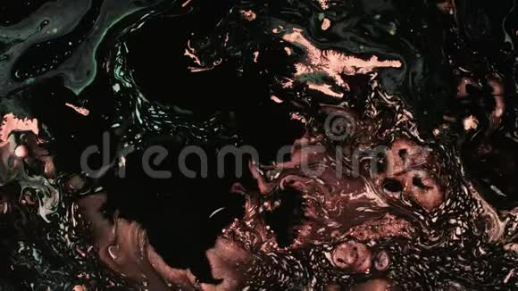 液体画质黑色珊瑚粉混合墨水视频的预览图