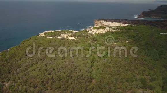澳大利亚航空悉尼皇家国家公园瓦塔姆拉海滩2018年4月阳光灿烂的一天30毫米4K激励2探索视频的预览图