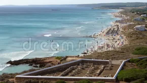 SonBou海滩的鸟瞰图巴厘岛群岛西班牙时间流逝视频的预览图