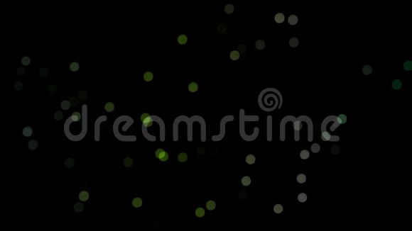 黑屏动画上的bokeh灯高清镜头绿波克背景视频的预览图
