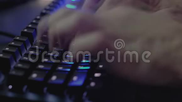 程序员程序项目截止日期手键盘视频的预览图