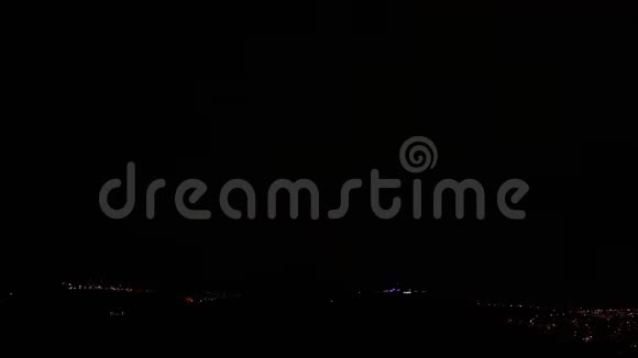 伊兹密尔城上空的闪电视频的预览图
