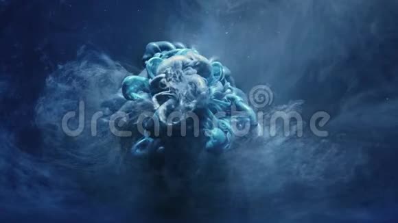 烟云覆盖蓝蒸汽运动效应视频的预览图