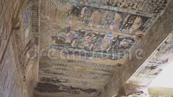 埃及卢克索代尔梅迪纳是古埃及的一个村庄是在埃及墓上工作的工匠的家视频的预览图