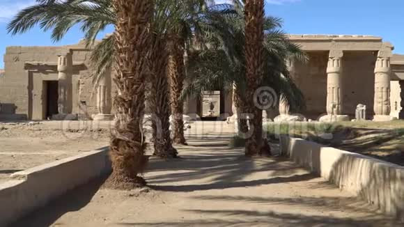 塞蒂一世的庙是新王国法老塞蒂一世的纪念庙它位于塞班卫城视频的预览图