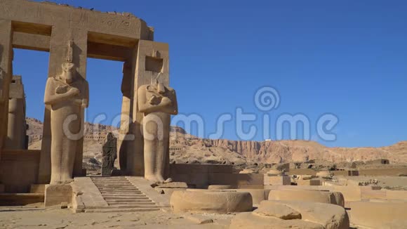 拉梅塞姆是法老拉梅斯二世的纪念庙或太平庙埃及视频的预览图