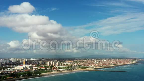 鸟瞰巴西福塔莱萨市视频的预览图