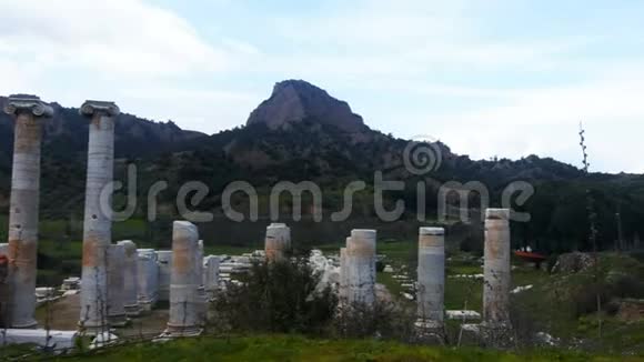 阿尔忒弥斯神庙位于土耳其萨里希里马尼萨的SardesLydia古历史古城视频的预览图
