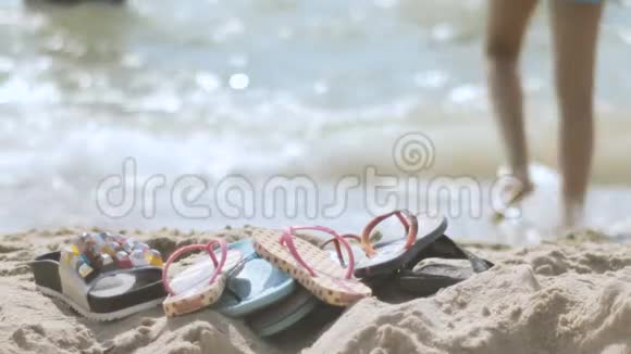 沙滩鞋视频的预览图