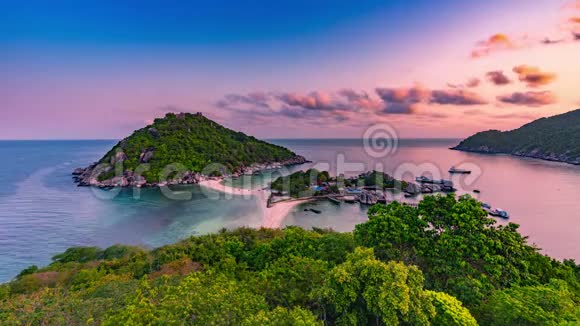 泰国SuratThani岛KohNangYuan岛日出时间视频的预览图