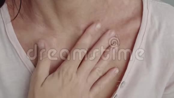颈部皮肤皮炎视频的预览图