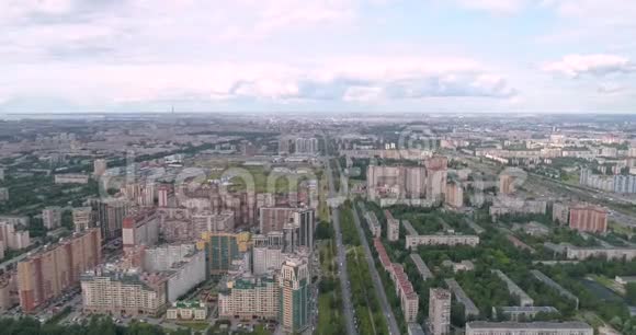 城市现代居住区鸟瞰图视频的预览图