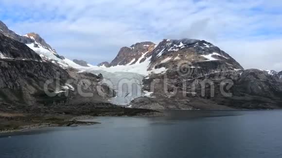 对格陵兰的基督教圣孙的恐慌视频的预览图