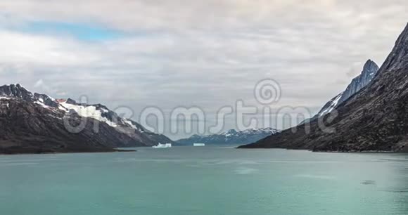 格陵兰的斯库登根峡湾地区的风景时间间隔视频的预览图