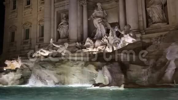 Trevi喷泉FontanadiTrevi夜间意大利罗马视频的预览图