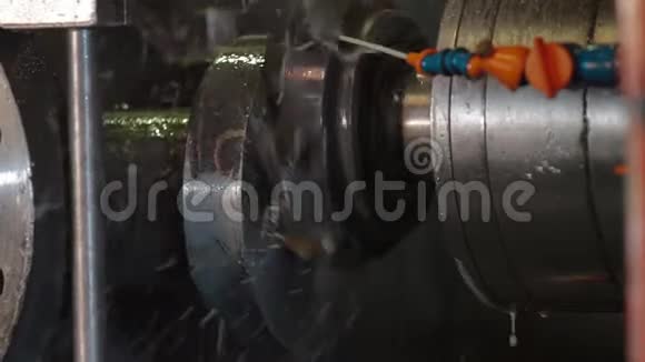 金工铣床金工数控铣床切割金属现代加工技术一种金属视频的预览图