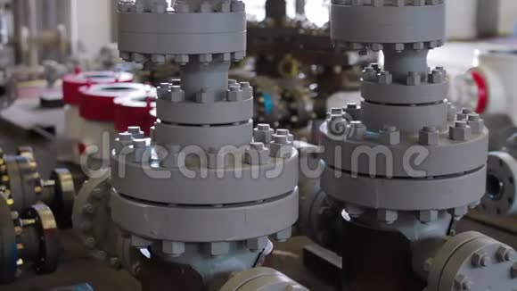 油气井口树设备生产厂井口配件的修改井口设备视频的预览图
