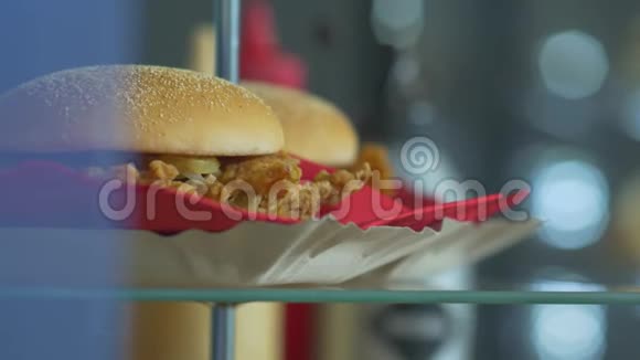 汉堡快餐视频的预览图