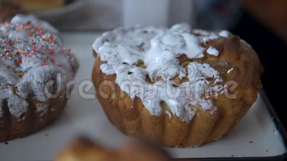 传统复活节蛋糕视频的预览图