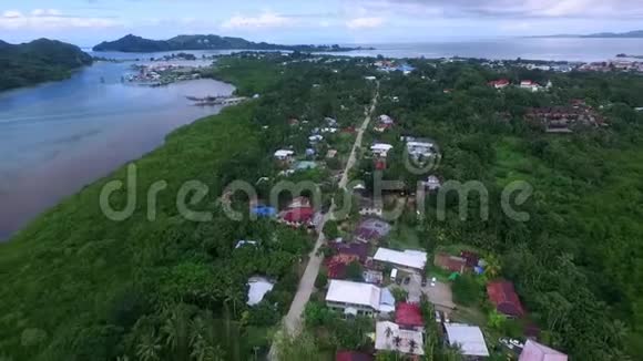 帕劳和科罗岛地区背景为城市景观视频的预览图