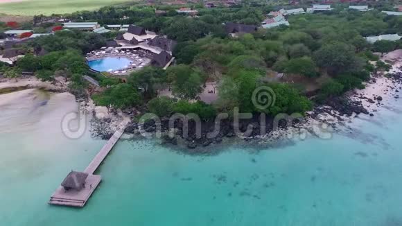 毛里求斯岛和印度洋的Albion海滩背景低潮视频的预览图
