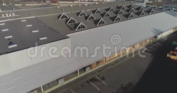 现代化的工业建筑现代化的仓库工业外部视频的预览图
