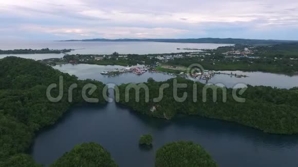 帕劳科罗岛的海景背景城市景观视频的预览图
