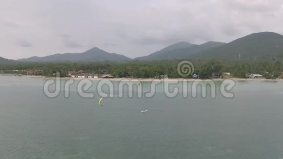 泰国范甘岛蓝海风筝视频的预览图