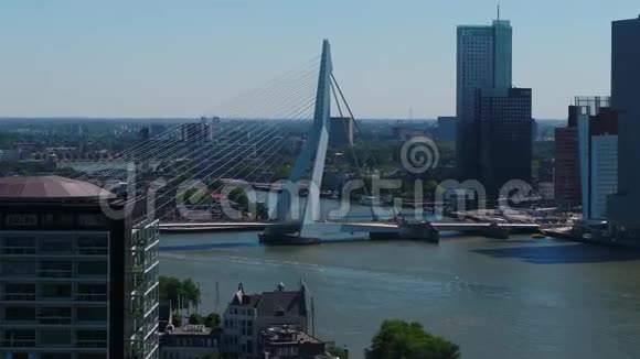 荷兰鹿特丹2018年6月晴天90毫米变焦4K激励2Pro视频的预览图