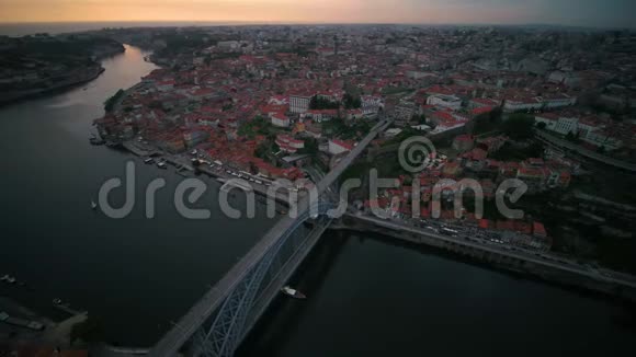 葡萄牙港2018年6月日落15毫米宽角4K激励2Pro视频的预览图