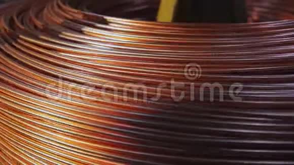 铜缆卷线行业的夹线线圈现代电缆厂电缆的生产视频的预览图