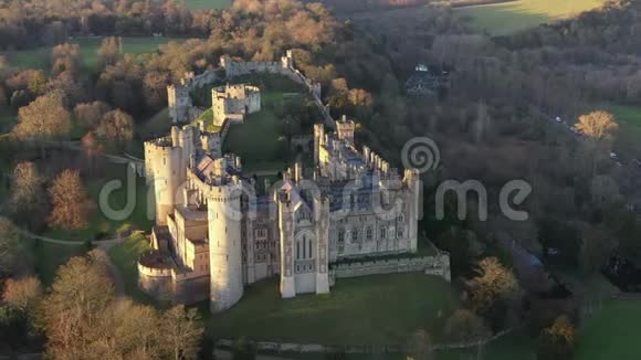 阿伦德尔城堡阿伦德尔西苏塞克斯英国英国4k日落时间视频的预览图