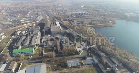 新工业大厦顶景新灰色厂房视频的预览图